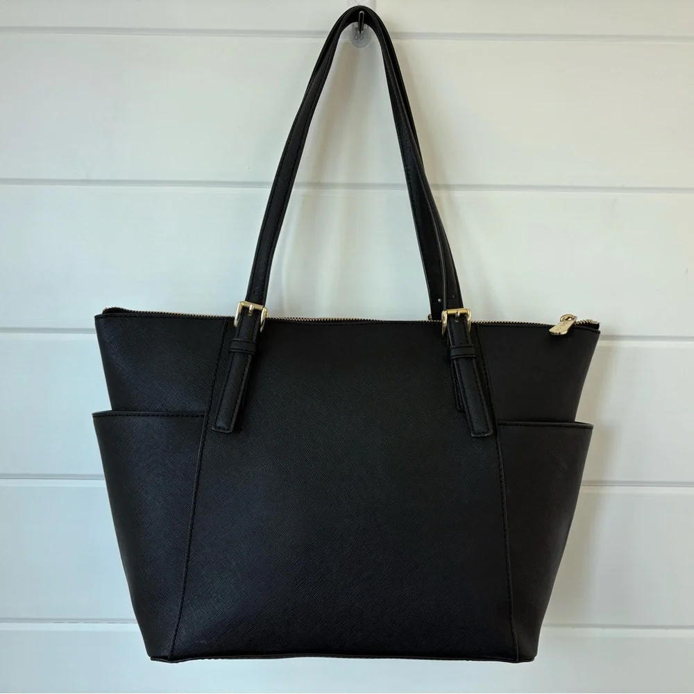 Michael Kors Charlotte Large Saffiano Leather Top-Zip
Tote Bag - Picture 3 of 6